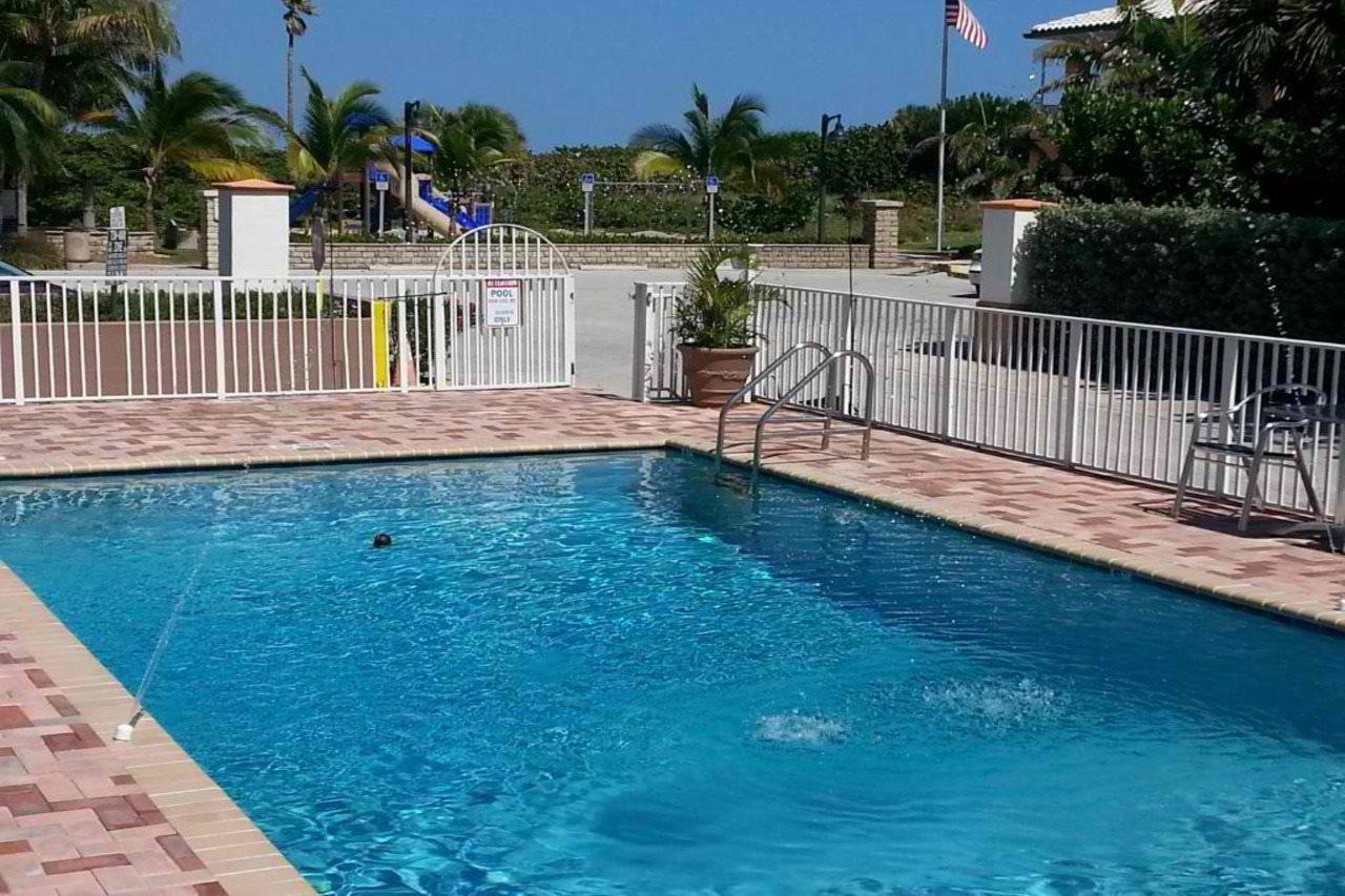 Seaspray Inn Beach Resort West Palm Beach Bagian luar foto