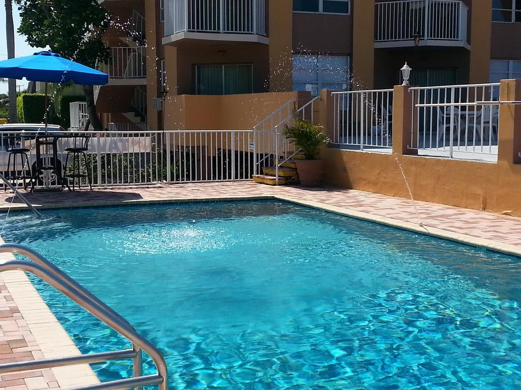 Seaspray Inn Beach Resort West Palm Beach Bagian luar foto