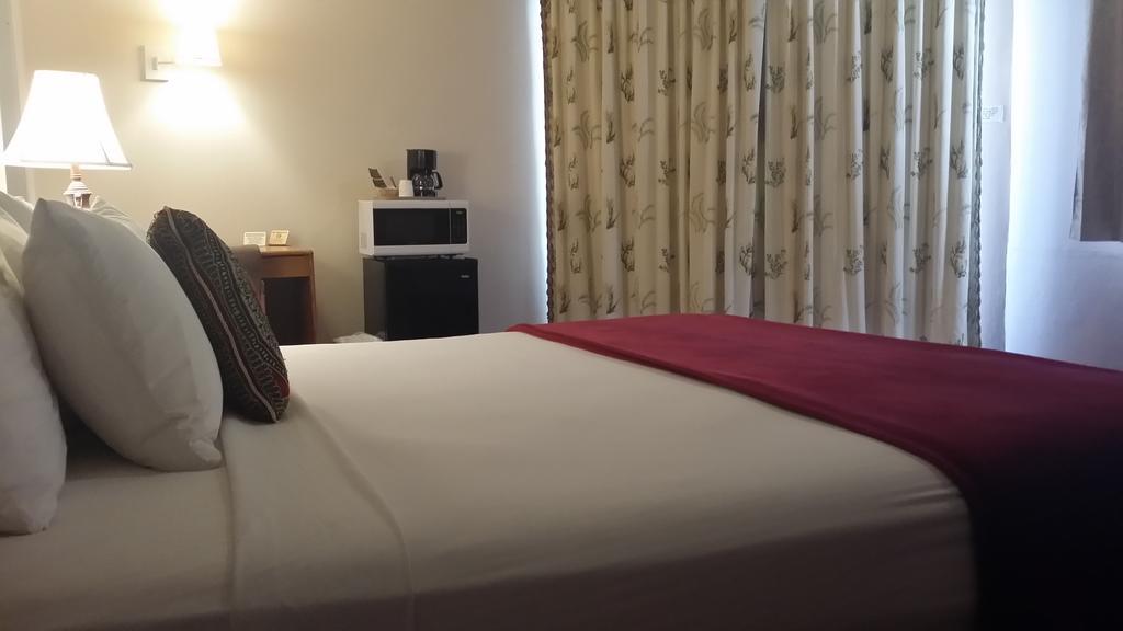 Seaspray Inn Beach Resort West Palm Beach Bagian luar foto