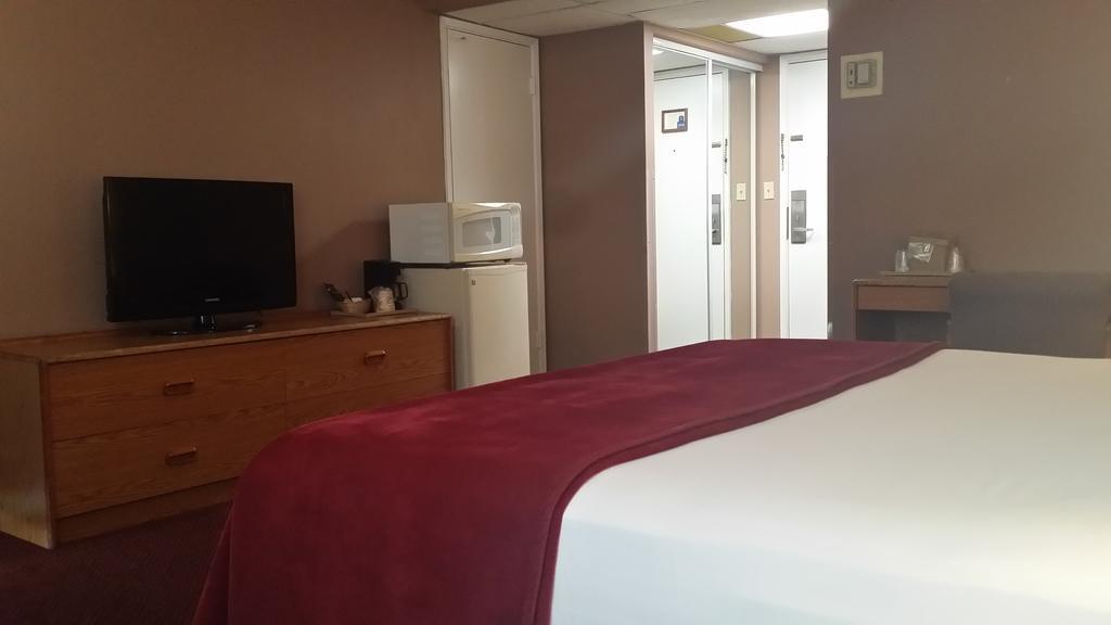 Seaspray Inn Beach Resort West Palm Beach Bagian luar foto