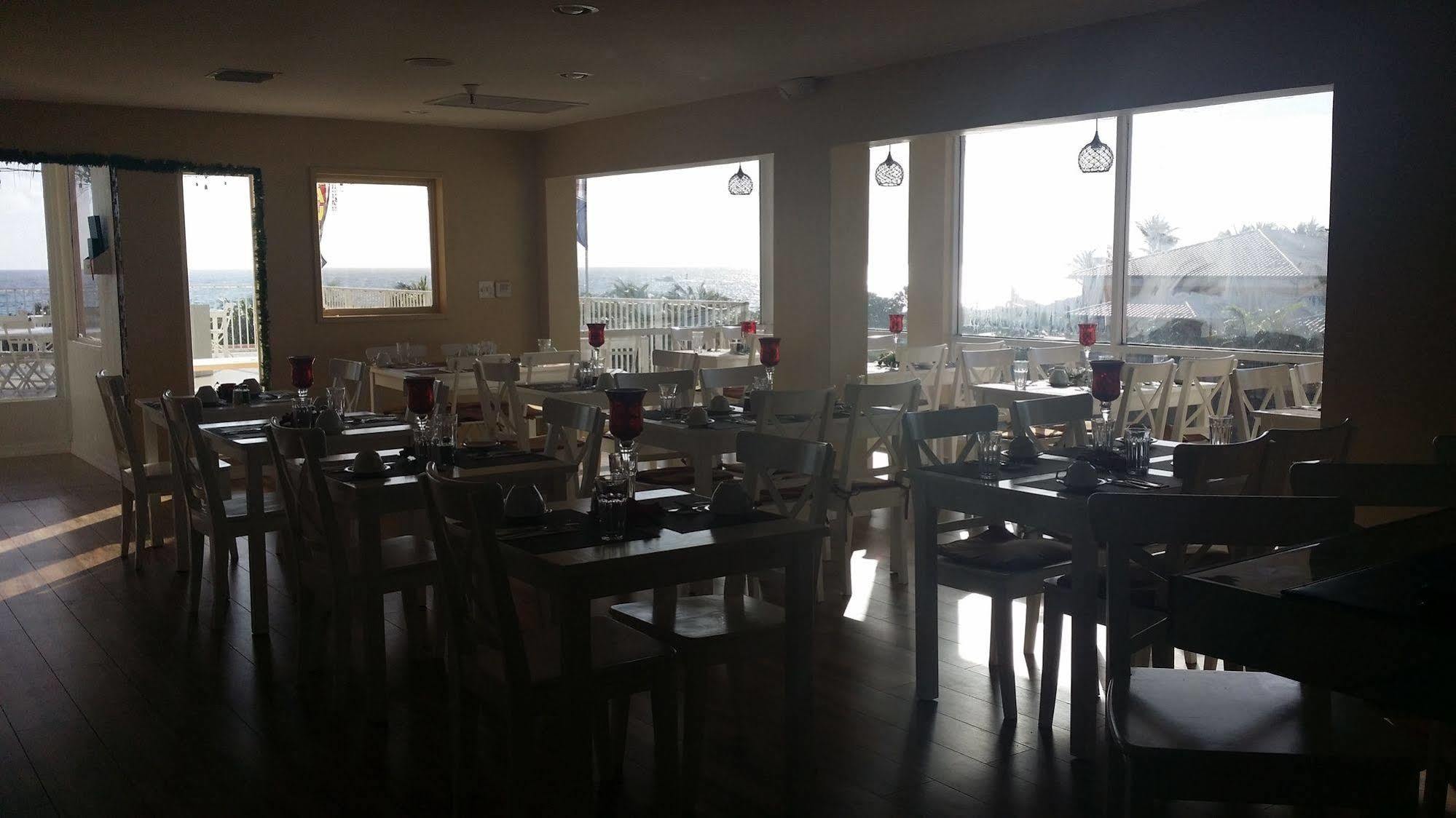 Seaspray Inn Beach Resort West Palm Beach Bagian luar foto
